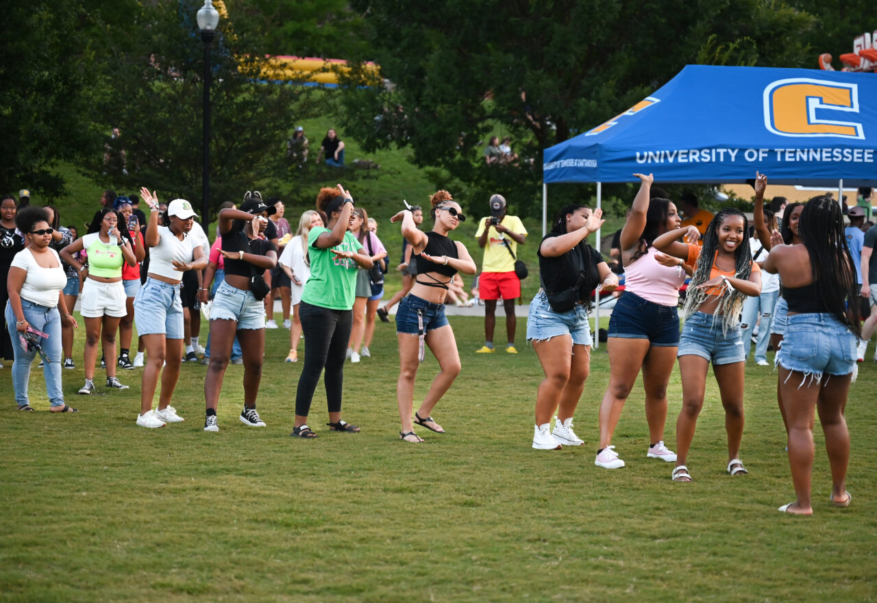 Oak Street Roast, Sunday, Aug. 20, 2023 on Chamberlain Field.