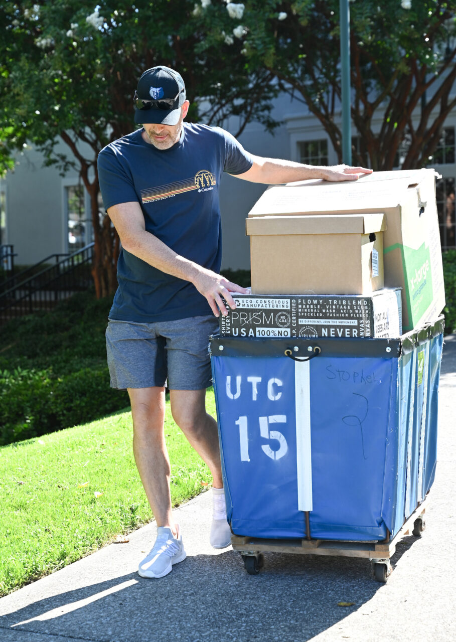 Move In Thursday, Aug. 17, 2023