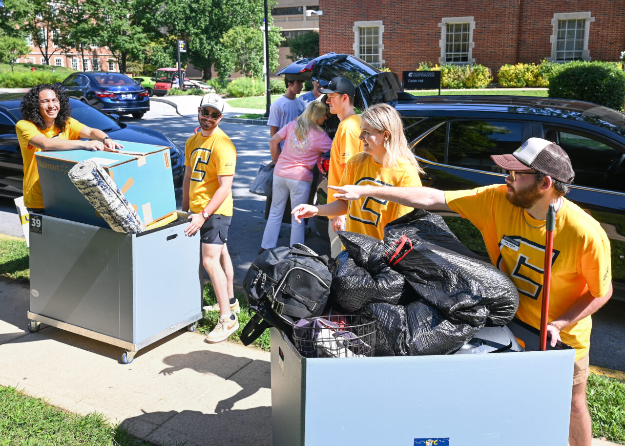 Move In Thursday, Aug. 17, 2023