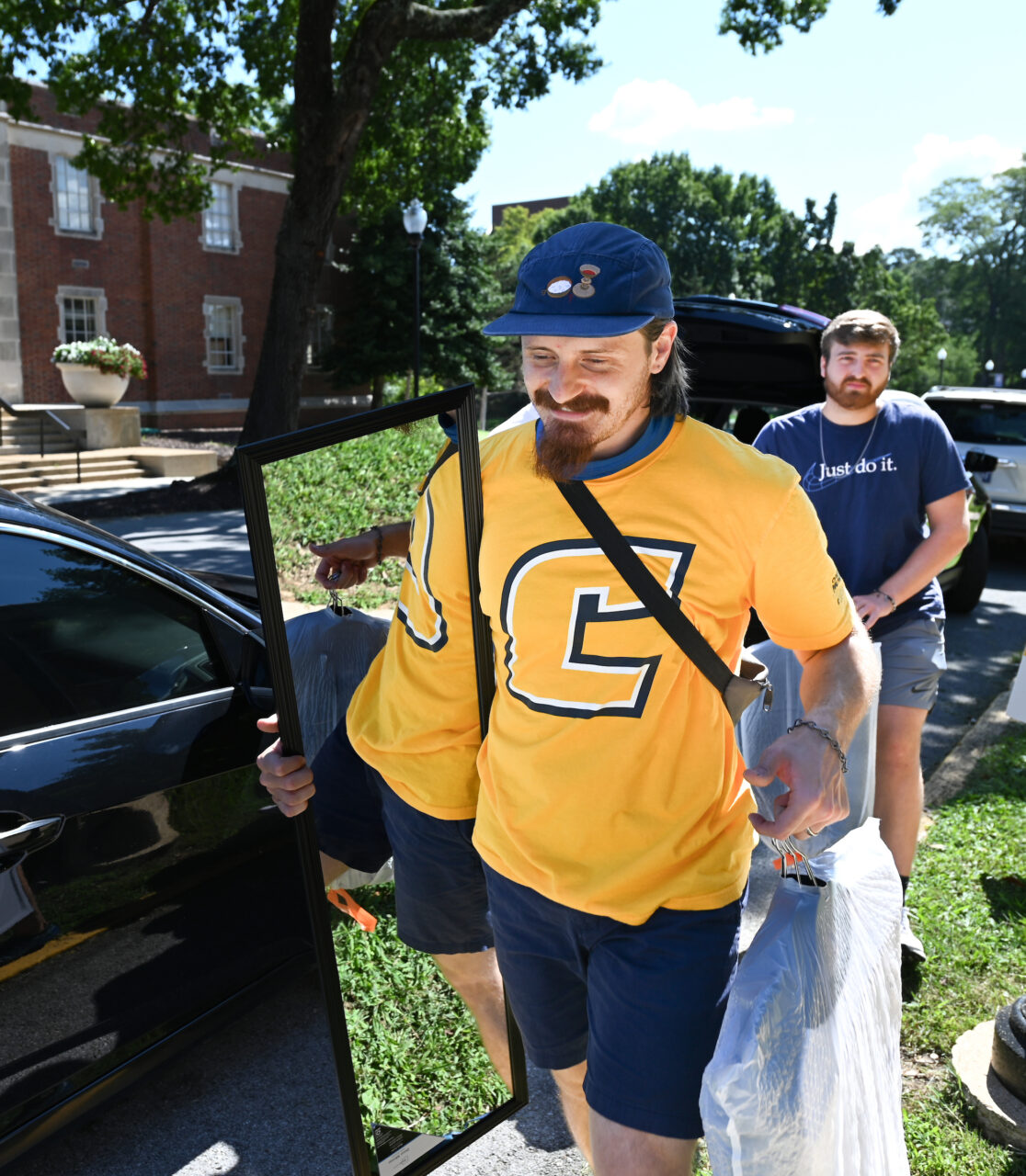 Move In Thursday, Aug. 17, 2023