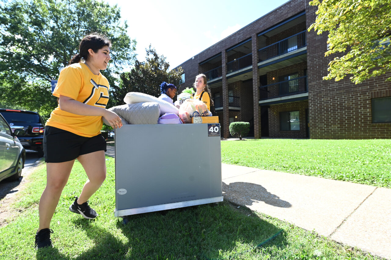 Move In Thursday, Aug. 17, 2023