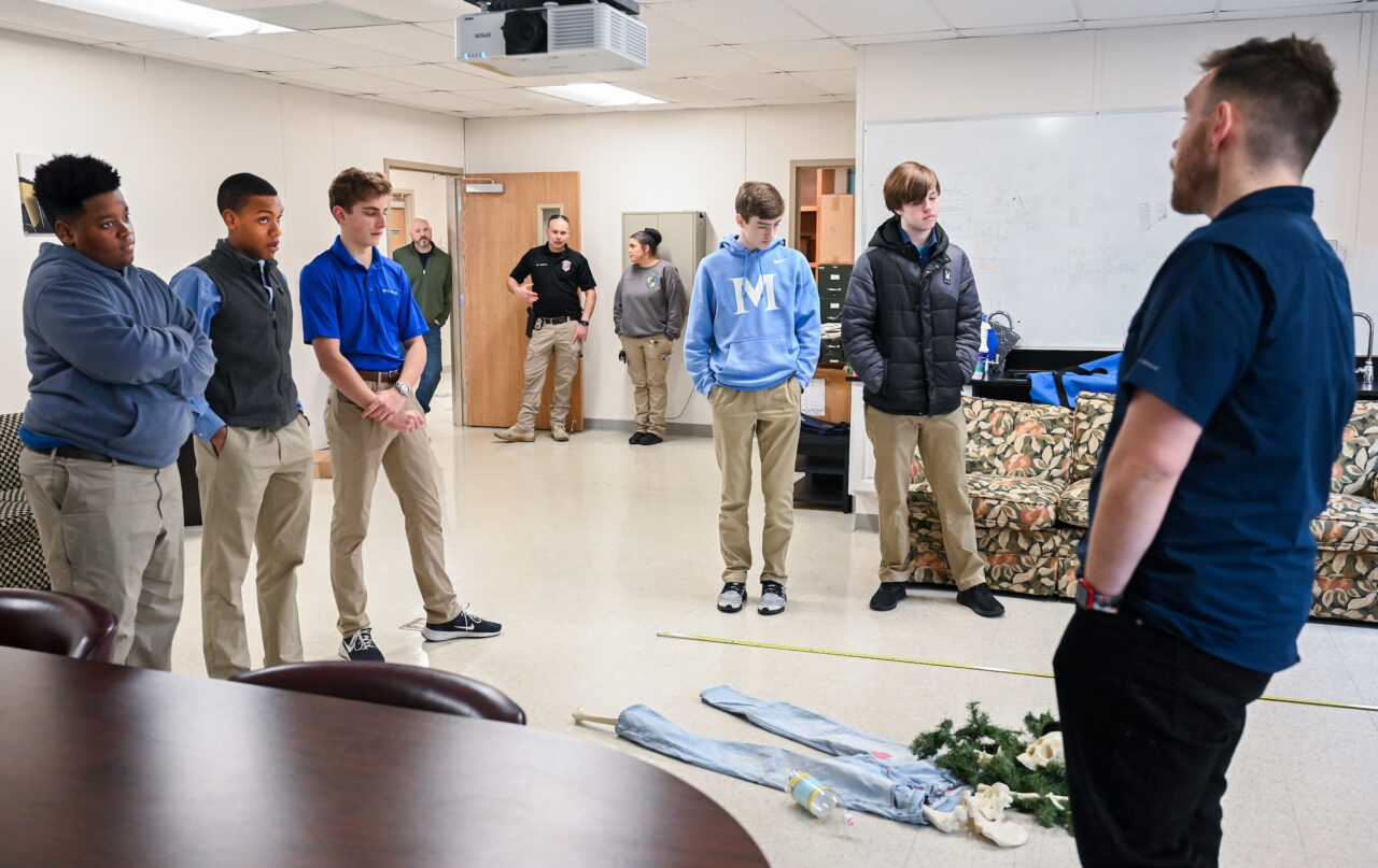 Criminal Justice and Anthropology mock crime scene with McCallie students, Wednesday, Jan. 10, 2024
