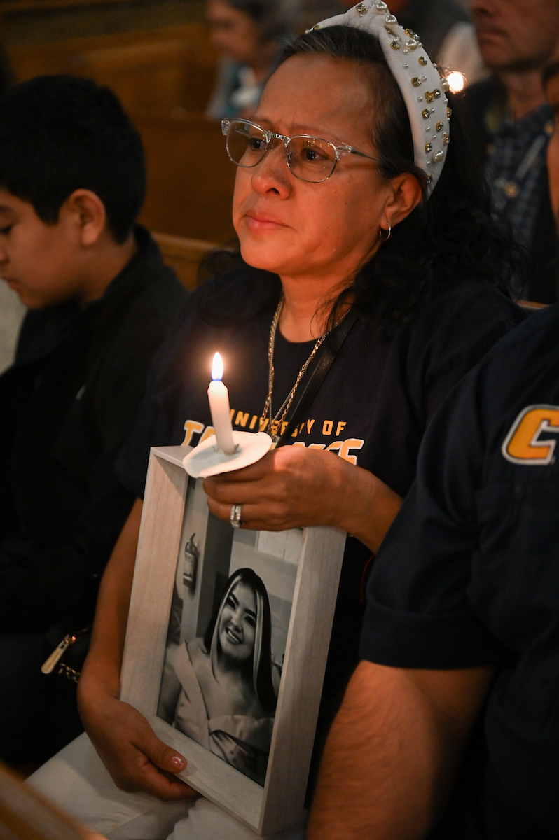 Blue and Gold Memorial-24