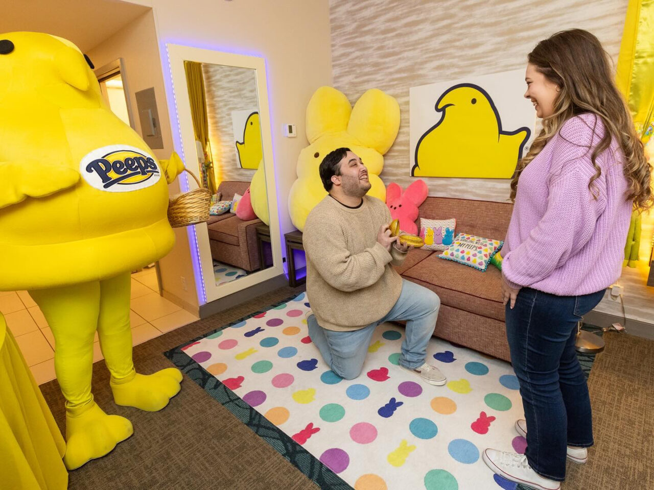 Matthew Rivera proposes to Carly Jessup in the Peeps Sweet Suite. Photo by Mark Stehle Photography for Peeps®