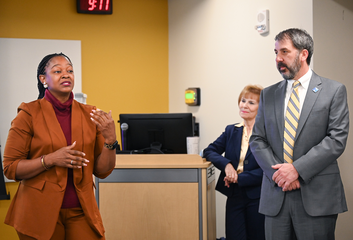 Hamilton County Schools Superintendent Justin Robertson, left, and UTC Chancellor Steven Angle sign an MOU Wednesday, April 3, 2024 in Hunter Hall on the University of Tennessee at Chattanooga campus.