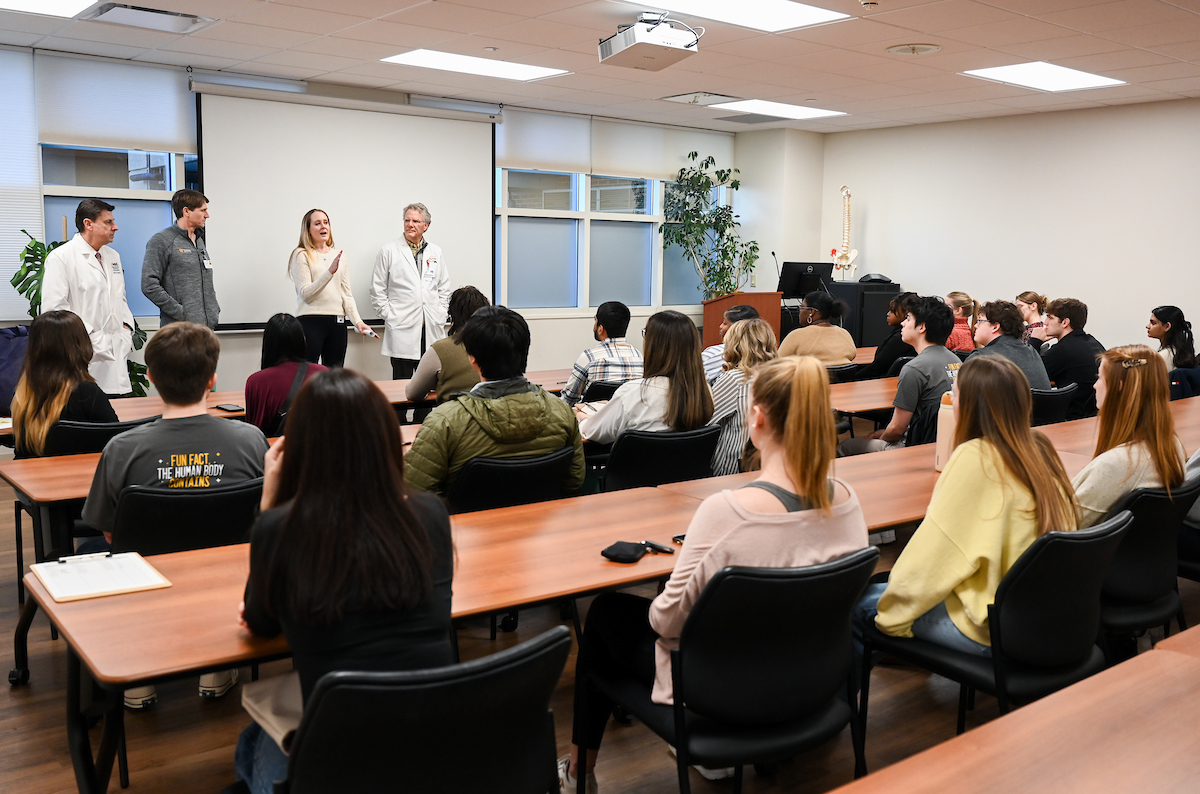 Dr. Karen Rogers speaks to a group of UTC students at the Erlanger Baroness Hospital. Photo by Angela Foster.
