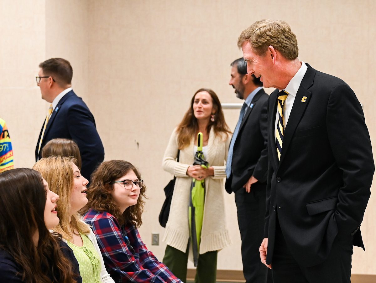 UTC Chancellor Steve Angle welcomes incoming students at the University High kickoff event in April 2023.