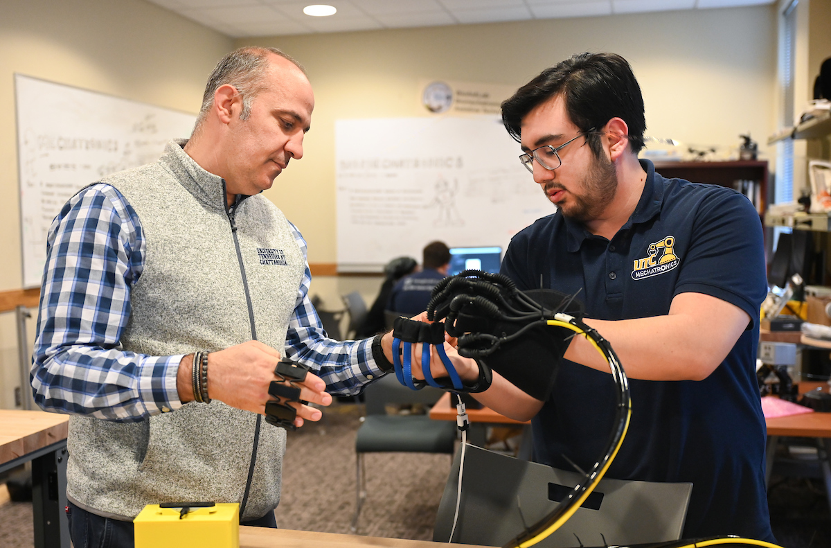 Juan Pena and Erkan Kaplanoglu talk Tuesday, April 2, 2024 about a project that they are working on.