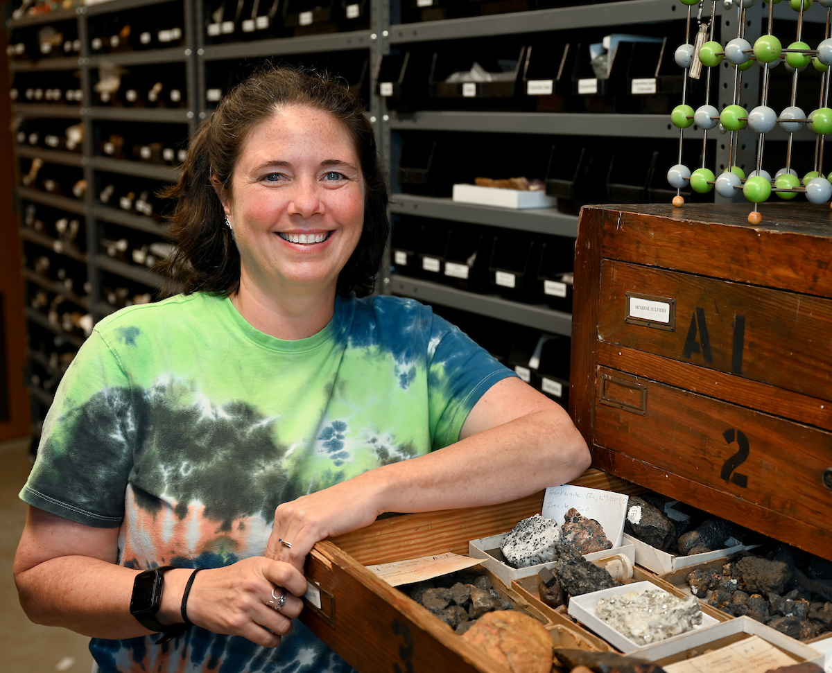 Dr. Amy Brock Hon will teach "MOCS Explore Chattanooga" for first-year students. Photo by Angela Foster.