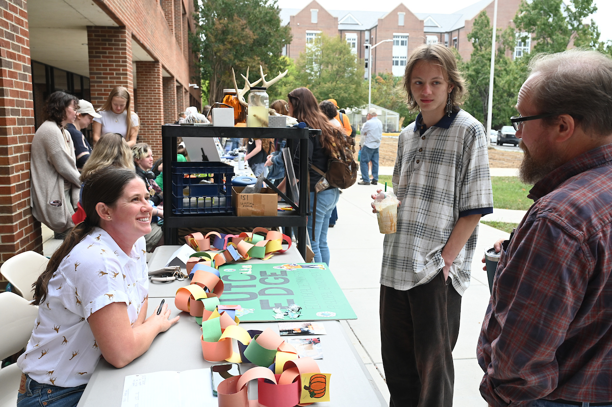 Sustainable Mocs RLC members participated in the Fall Festival hosted by UTC's Department of Biology, Geology and Environmental Science. Photo by Angela Foster.