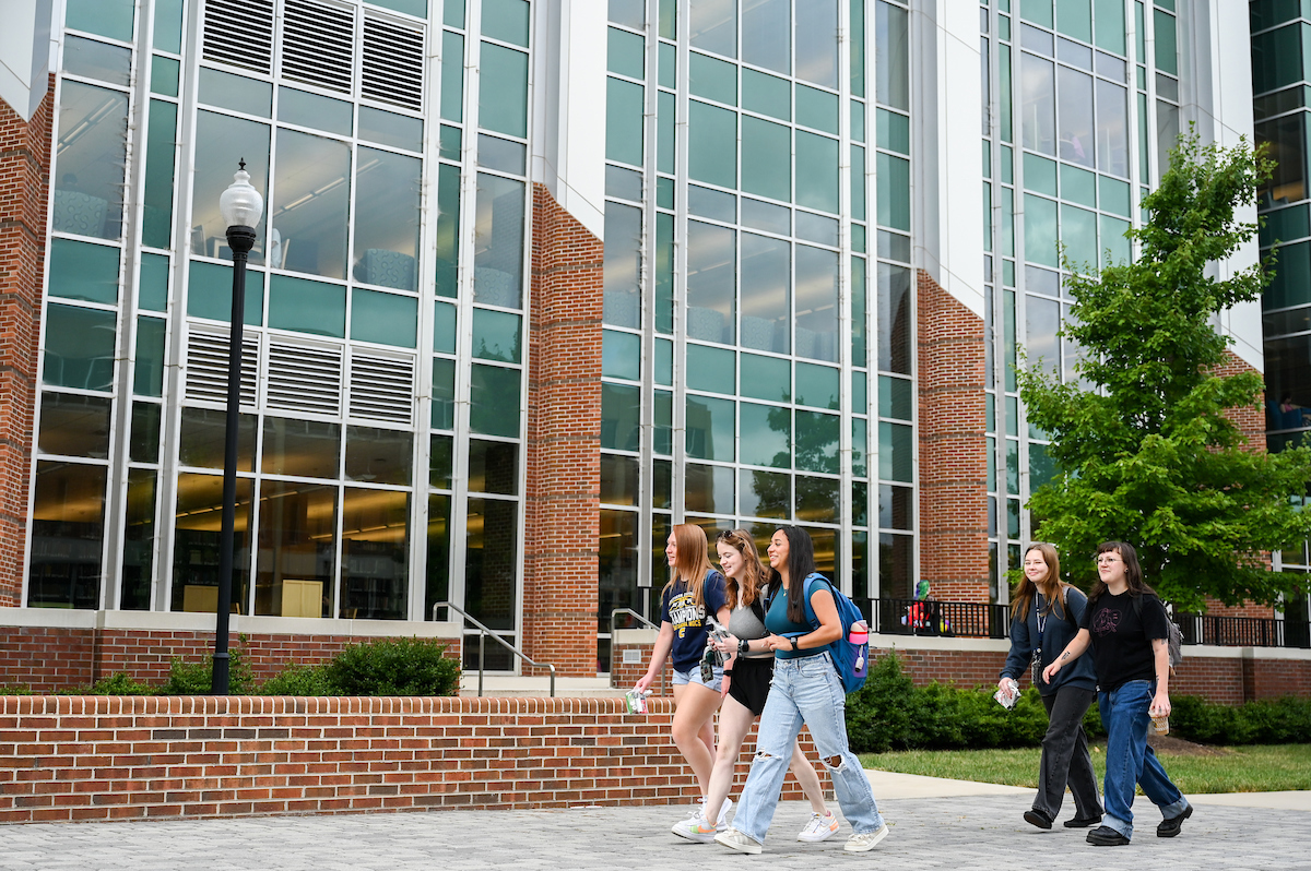 First Day of Class, Monday, Aug. 19, 2024