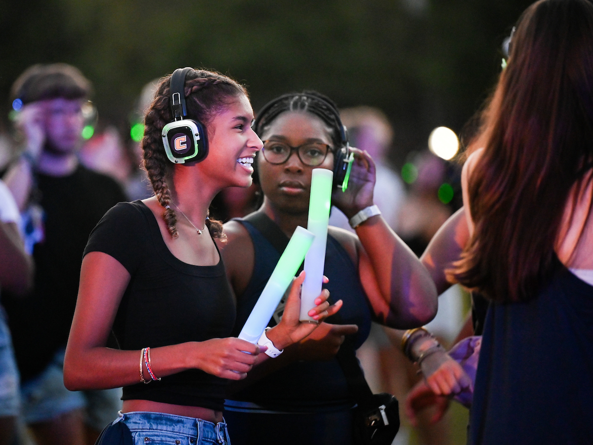Headphone Disco, Wednesday, Aug. 21, 2024