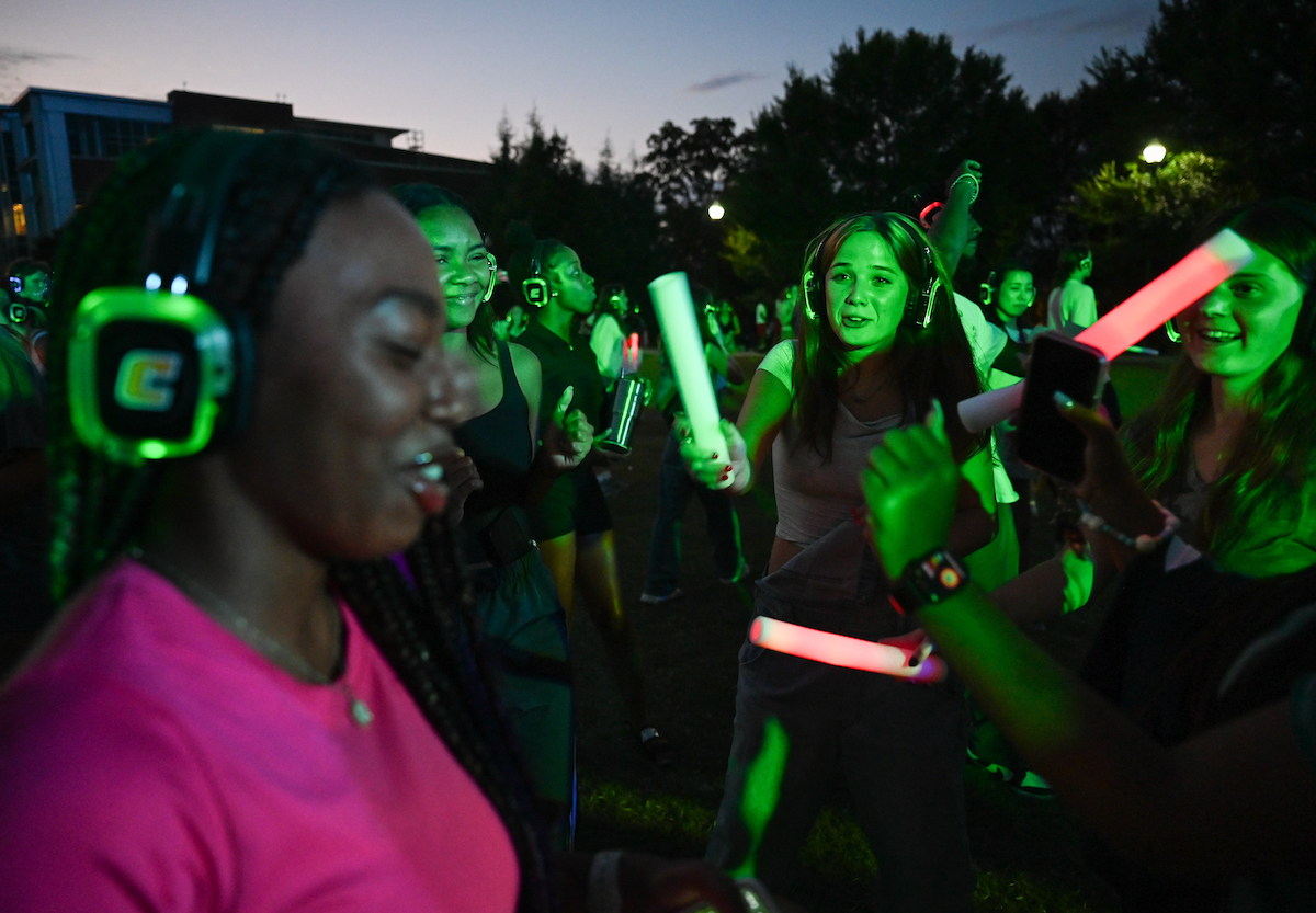 Headphone Disco, Wednesday, Aug. 21, 2024