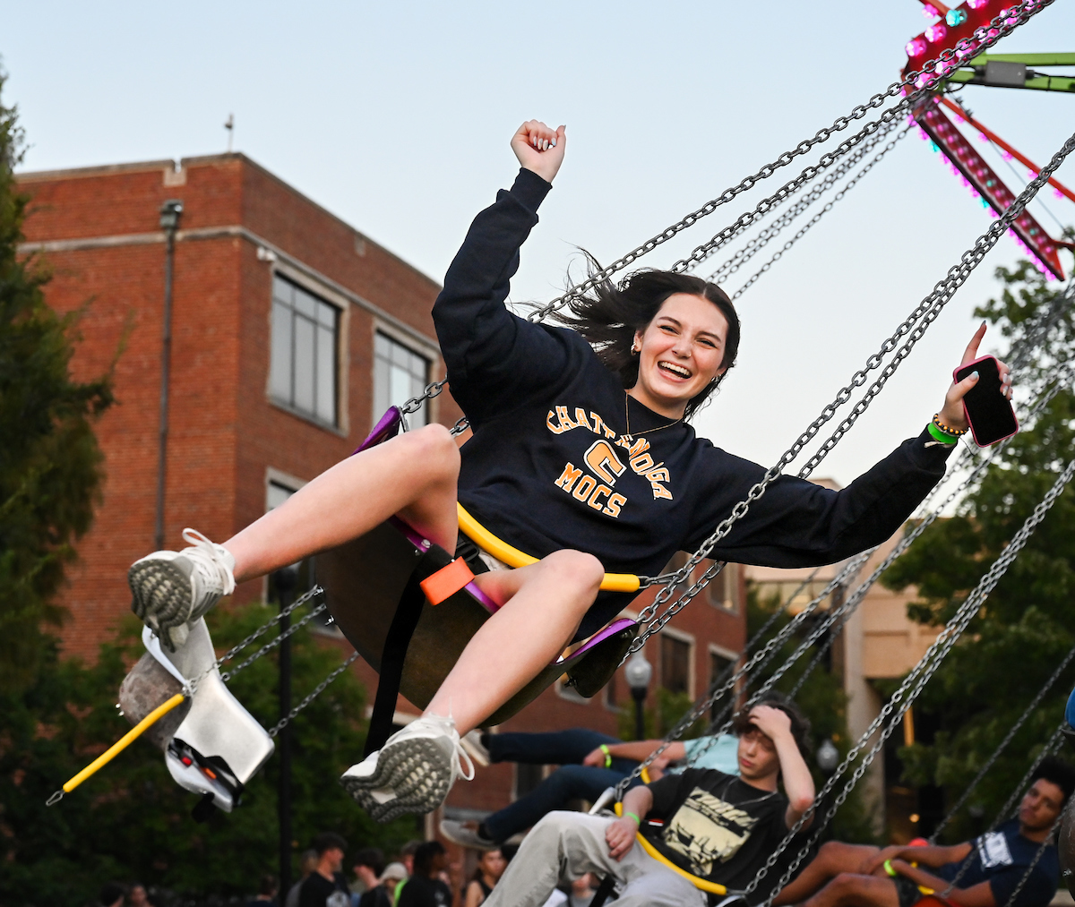 Oak Street Roast, Sunday, Aug. 18, 2024 on Chamberlain Field.