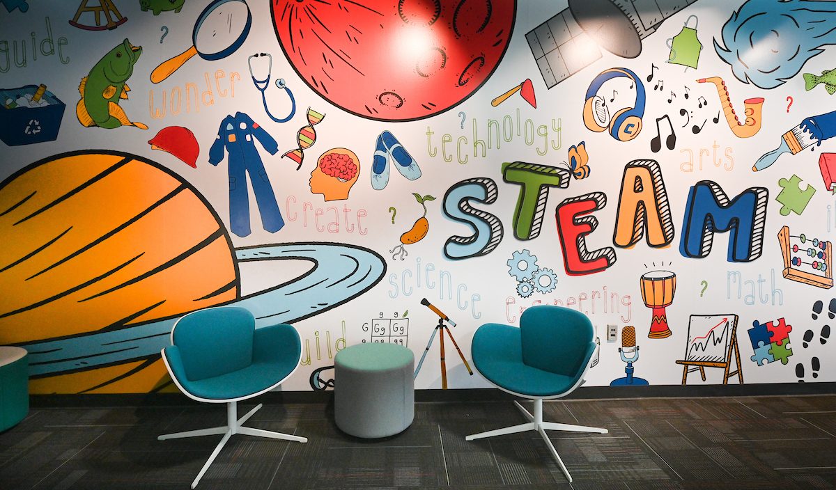Challenger STEM Learning Center (photo by Angela Foster)