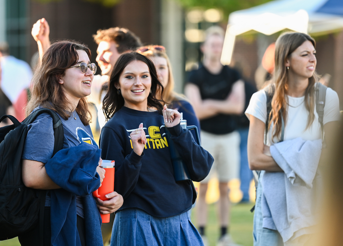 Homecoming kickoff and block party Monday, Oct. 21, 2024