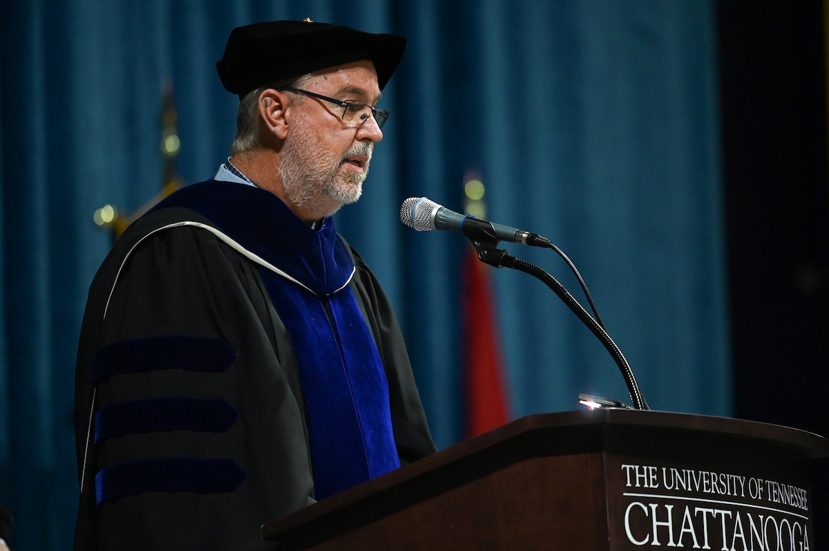 Dr. Robert Dooley