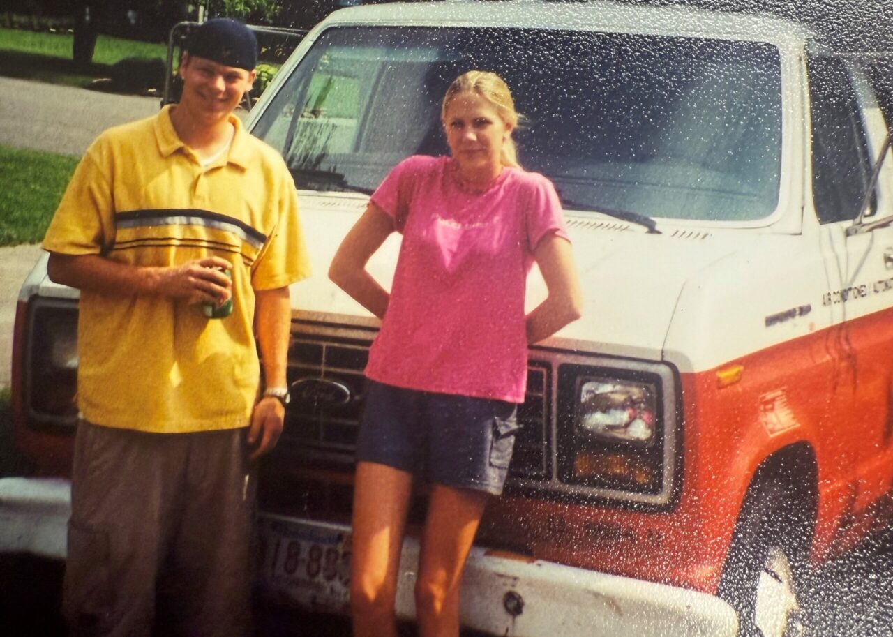 Chris and Carrie Sherbesman moving to Chattanooga in 2001. Photo courtesy of Carrie Sherbesman.
