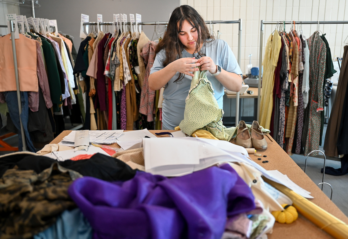 Bright Star Set and Costumes-25-