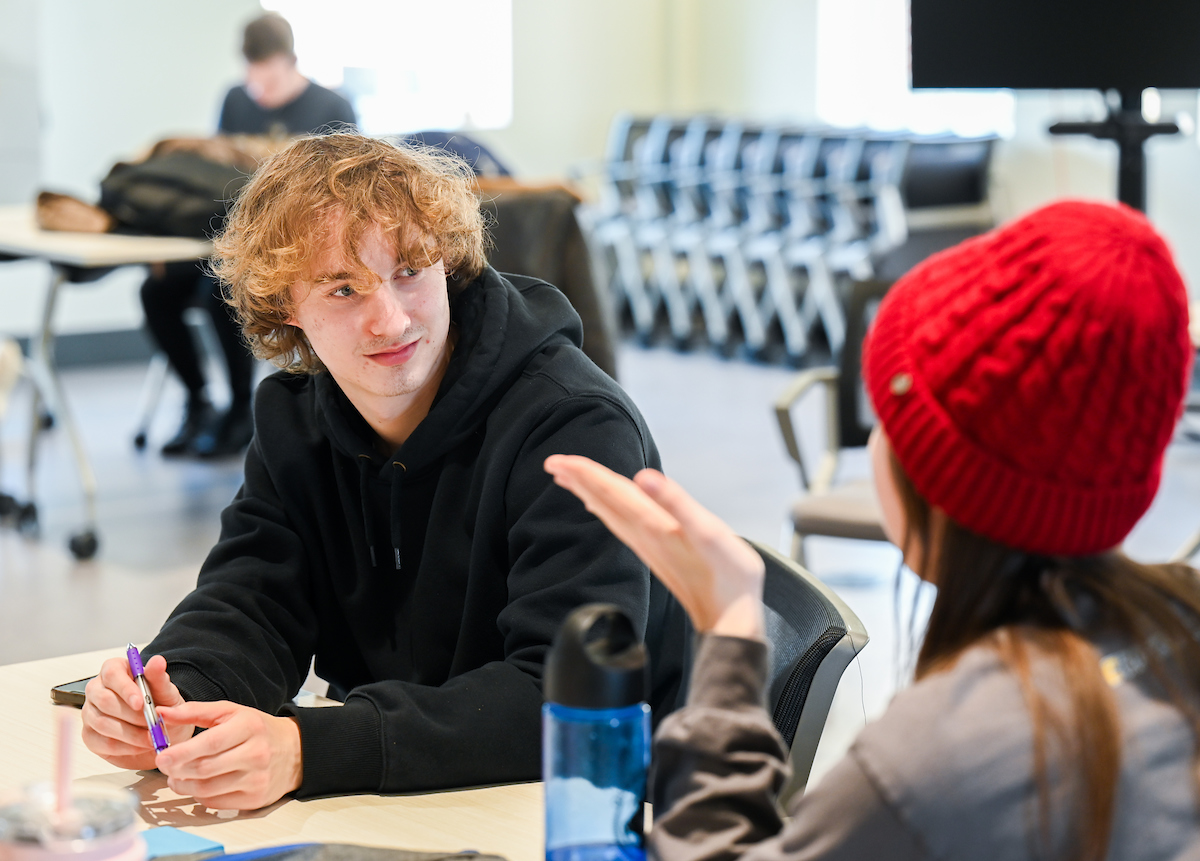 Jordan King’s Honors Innovations class discusses transportation issues Tuesday, Feb. 18, 2025 in Guerry Center.