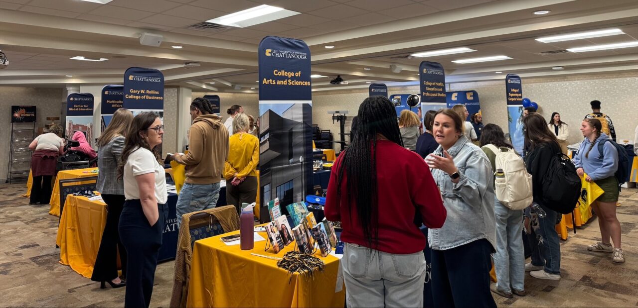 ChattState students at the Power C Tour had the opportunity to speak with people from all five UTC colleges, faculty, advisors, financial aid experts and current students. Photo by Kaylah Santos.