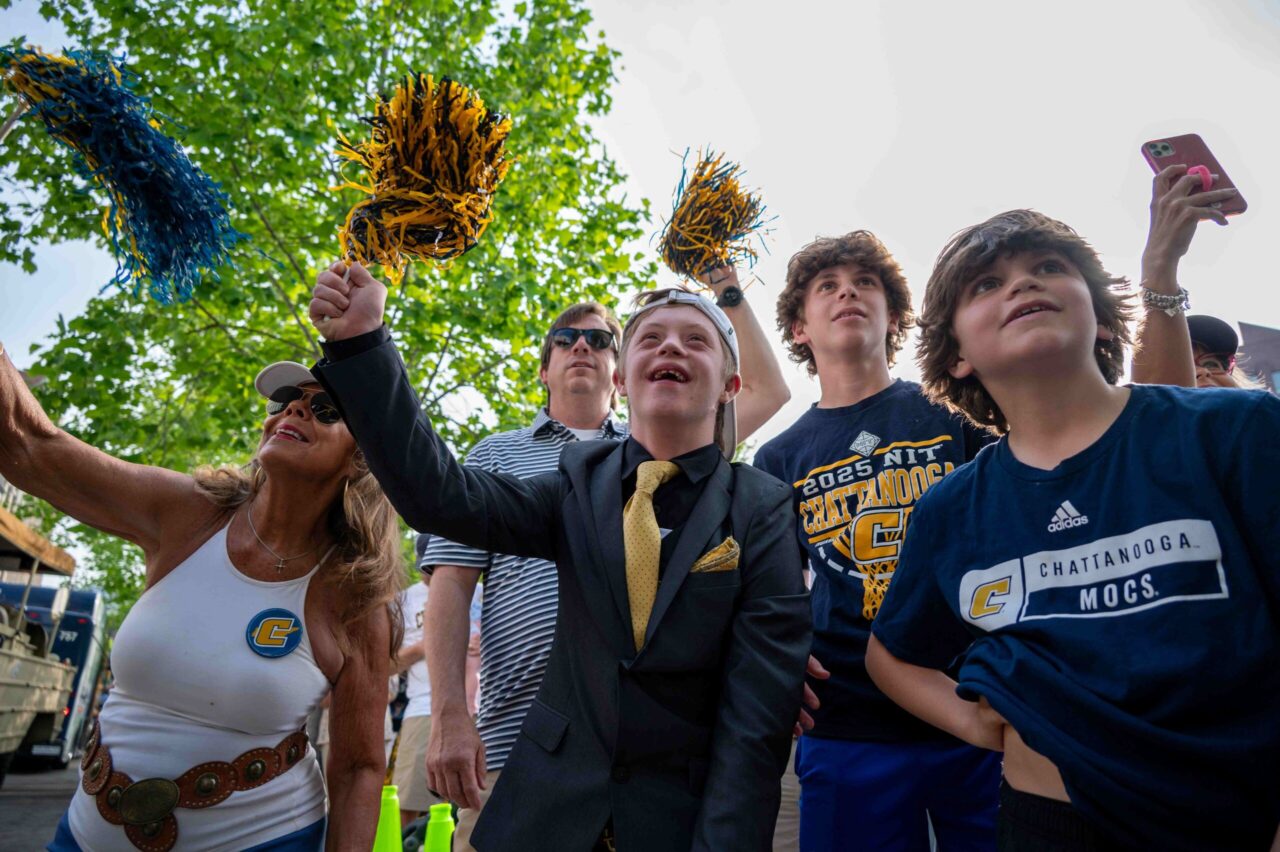Fans lined the downtown streets for the April 17 parade honoring the 2025 NIT-champion Mocs basketball team. Photo by Noah Camacho.