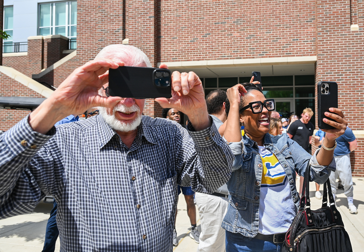 Men’s basketball team members return to McKenzie Arena Friday, Apr. 4, 2025 after winning the NIT tournament in Indianapolis, IN.