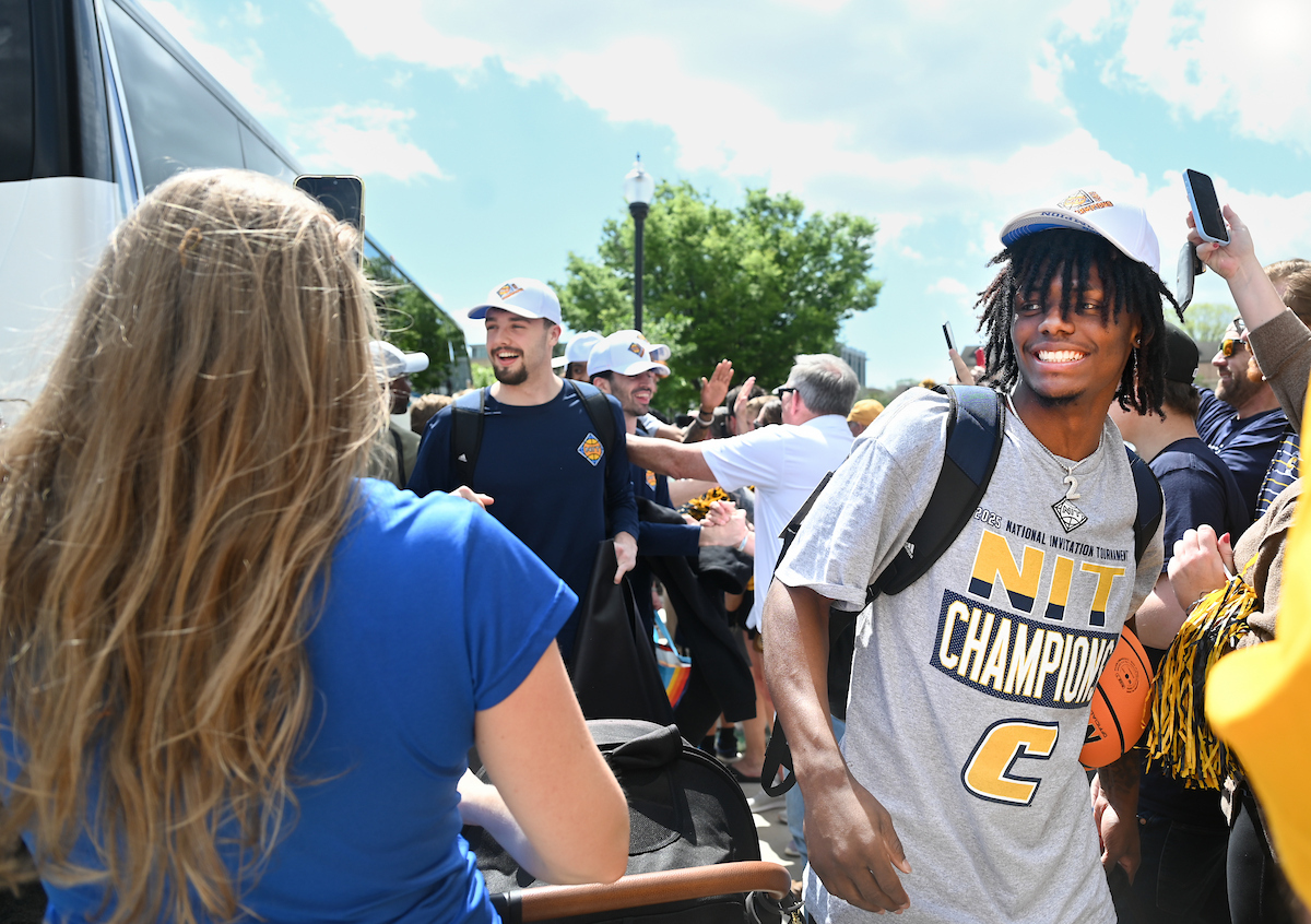 Men’s basketball team members return to McKenzie Arena Friday, Apr. 4, 2025 after winning the NIT tournament in Indianapolis, IN.