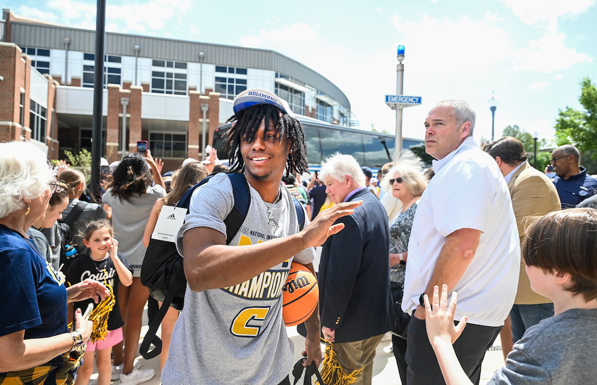 Men’s basketball team members return to McKenzie Arena Friday, Apr. 4, 2025 after winning the NIT tournament in Indianapolis, IN.