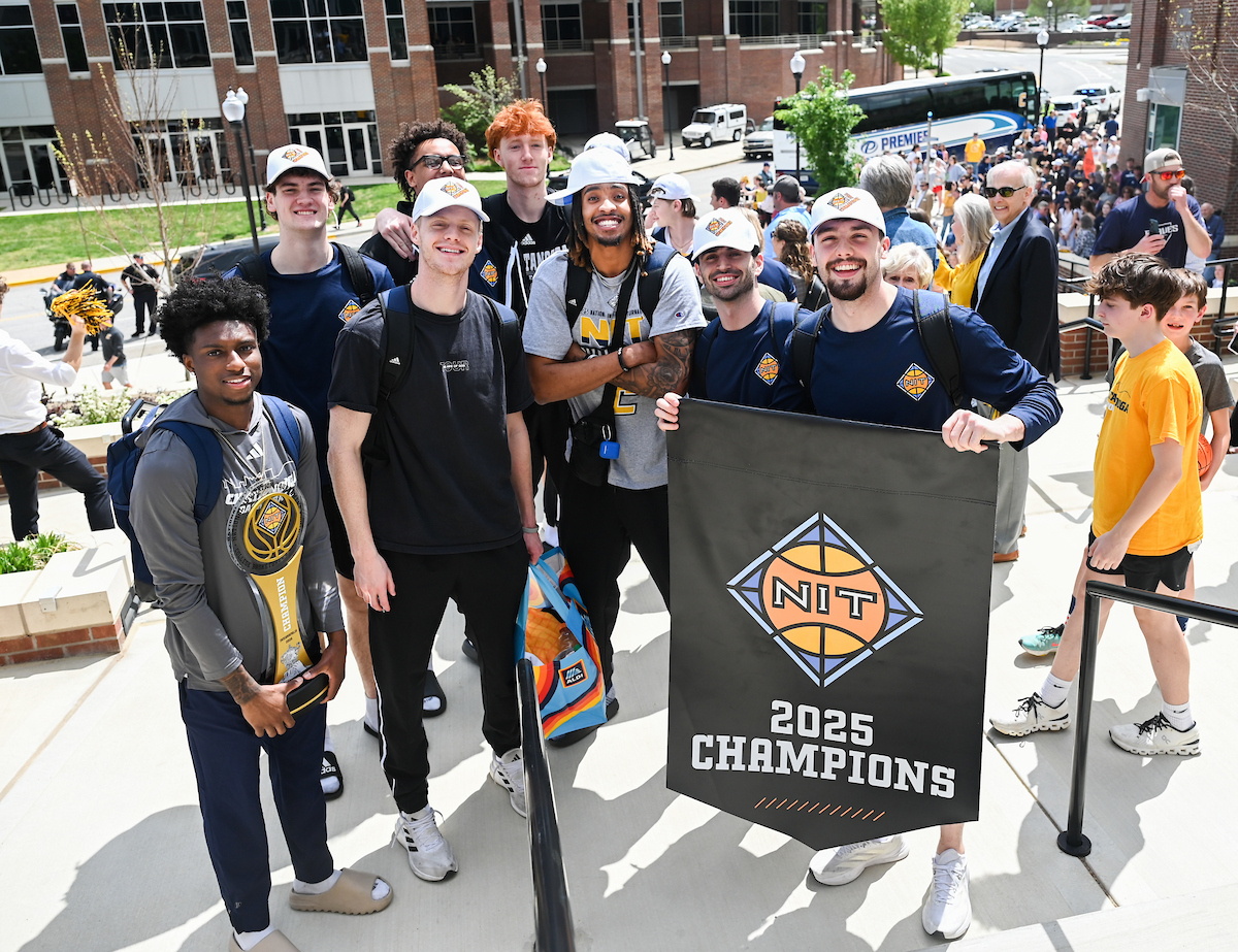 Men’s basketball team members return to McKenzie Arena Friday, Apr. 4, 2025 after winning the NIT tournament in Indianapolis, IN.