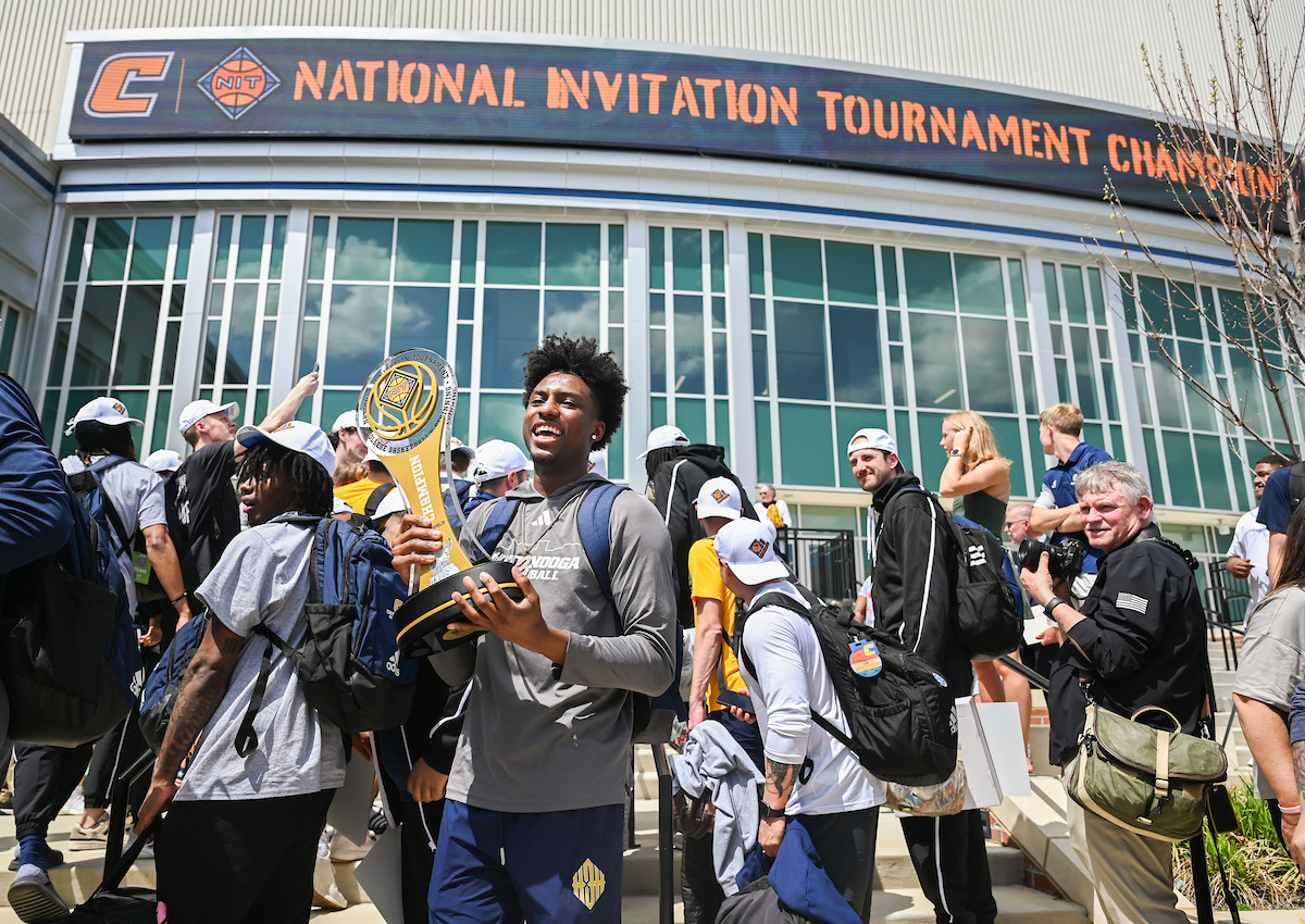 Men’s basketball team members return to McKenzie Arena Friday, Apr. 4, 2025 after winning the NIT tournament in Indianapolis, IN.
