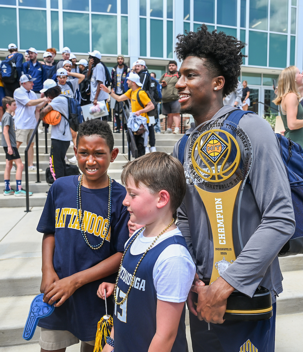 Men’s basketball team members return to McKenzie Arena Friday, Apr. 4, 2025 after winning the NIT tournament in Indianapolis, IN.