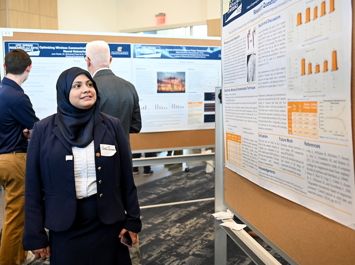 People attend the Spring Research and Arts Conference Wednesday, Apr. 9, 2025 in the Wolford Family Center.