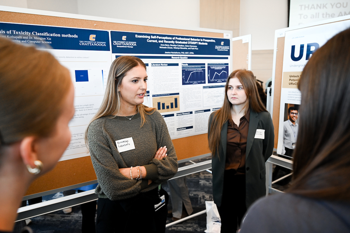 People attend the Spring Research and Arts Conference Wednesday, Apr. 9, 2025 in the Wolford Family Center.