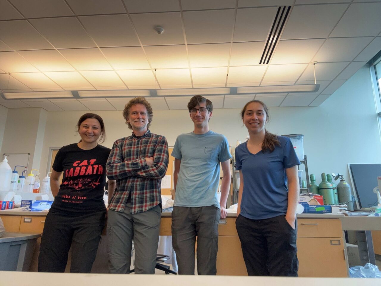 As part of her National Science Foundation grant research, Dr. Francesca Leasi spent the first two weeks of June investigating monogonont rotifers with external collaborator Diego Fontaneto of the National Research Council of Italy and students Sebastian Jimenez and Jasmine Castellano. Photo courtesy of Dr. Francesca Leasi.