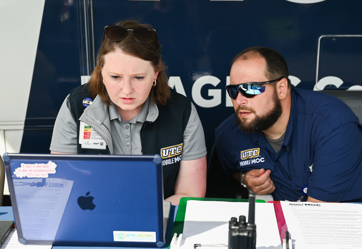 Dr. Meagan Oslund (left) and Josh Epperson