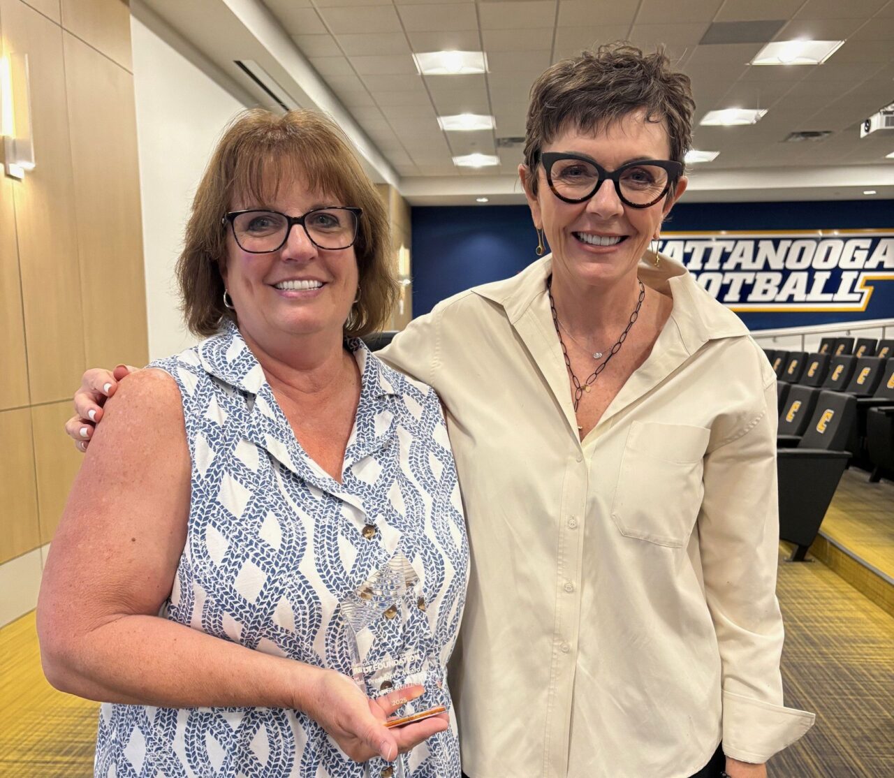 UTFI President's Award winner Nancy Mullins, left, and Kim White (photo courtesy of UTC Division of Advancement).