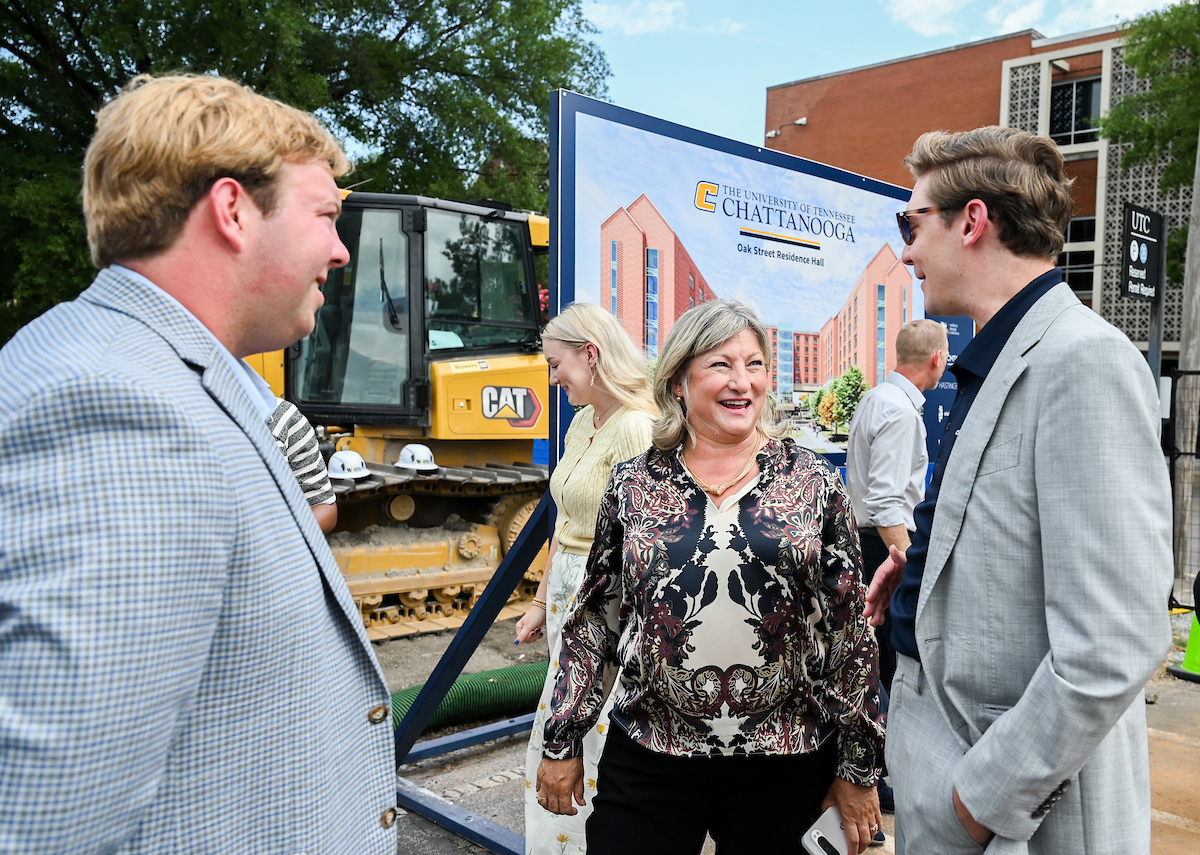 Oak Street Housing Groundbreaking-25-