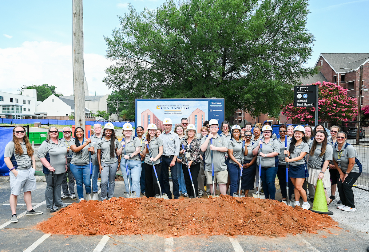 Oak Street Housing Groundbreaking-25-