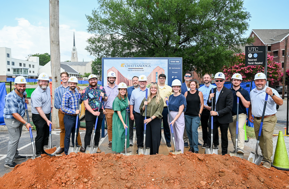 Oak Street Housing Groundbreaking-25-